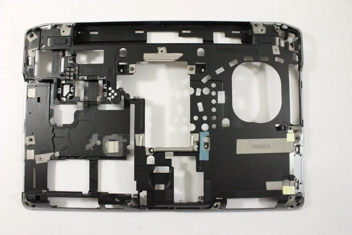Bottom base cover for dell latitude e6330 e6430s