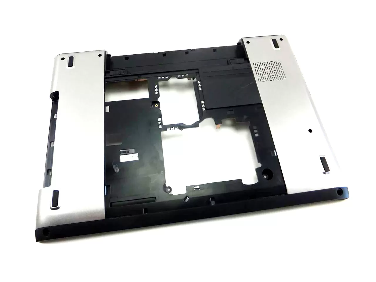 Dell vostro 3550 bottom base cover