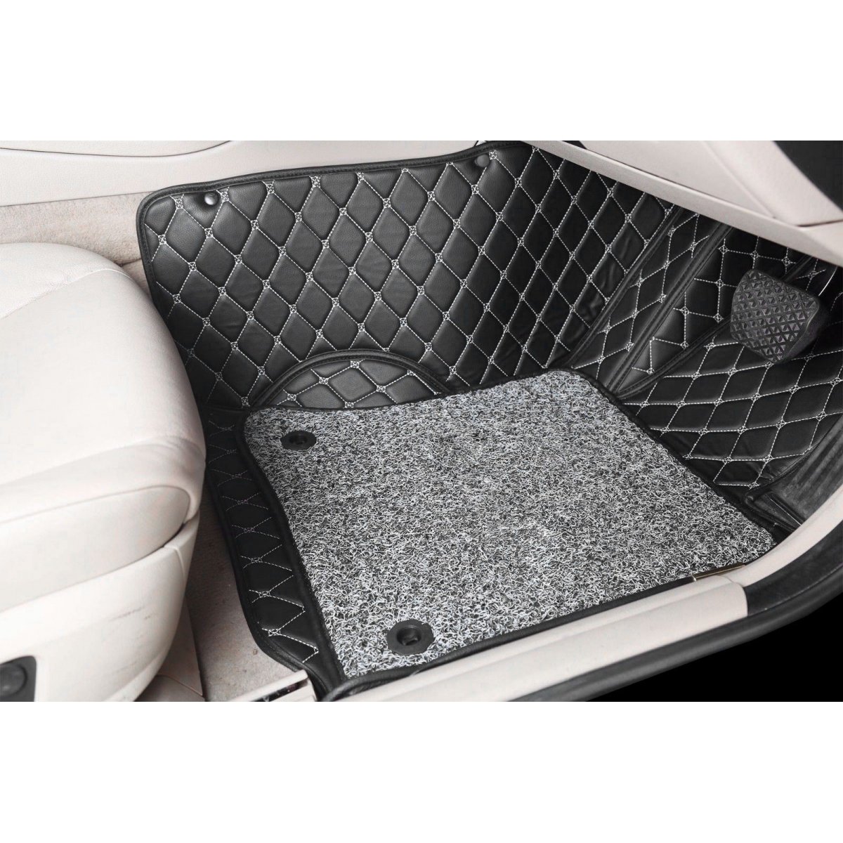 Hyundai i20 facelift 2012-2014 premium diamond pattern 7d car floor mats (set of 3, black)