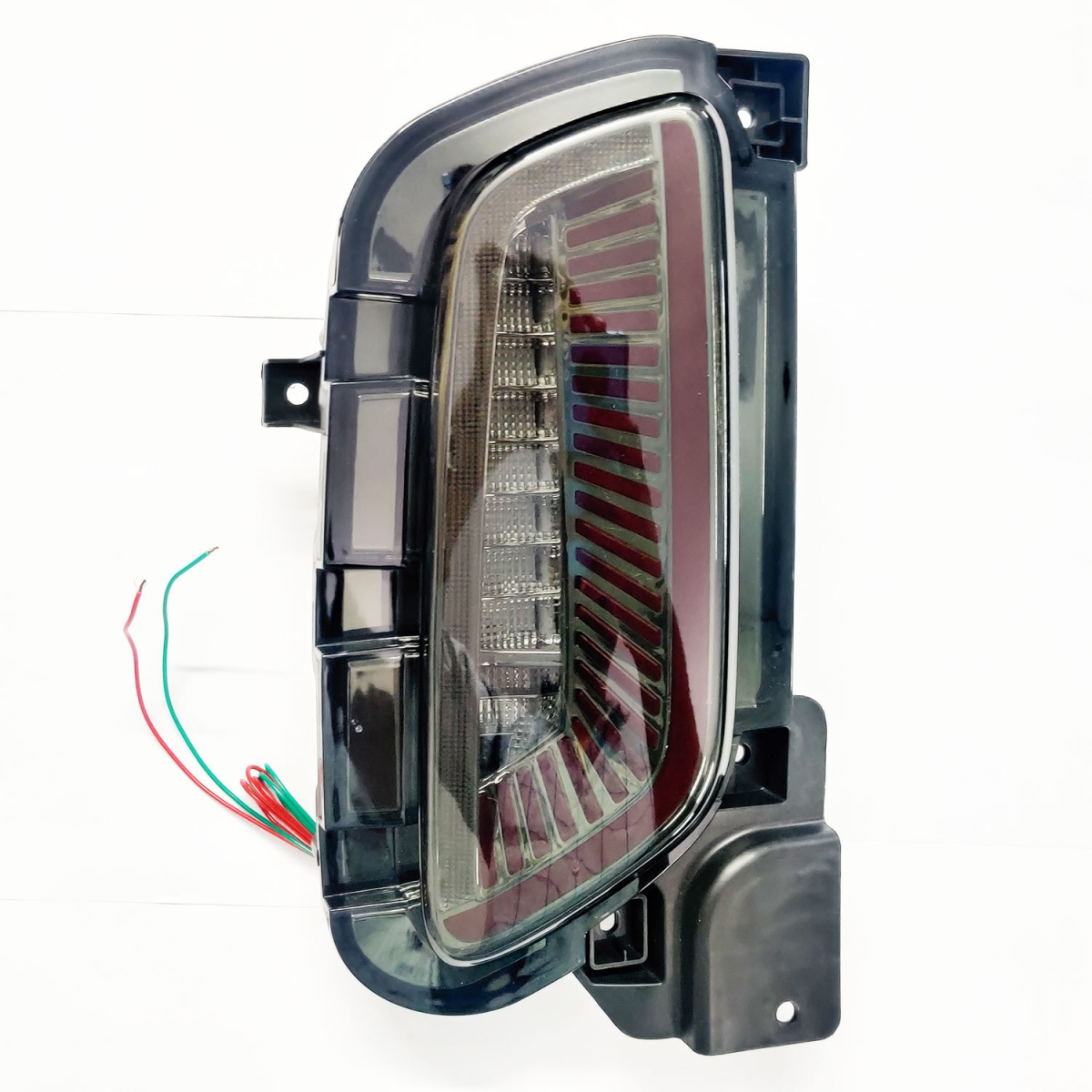 Maruti suzuki grand vitara rear bumper led reflector lights