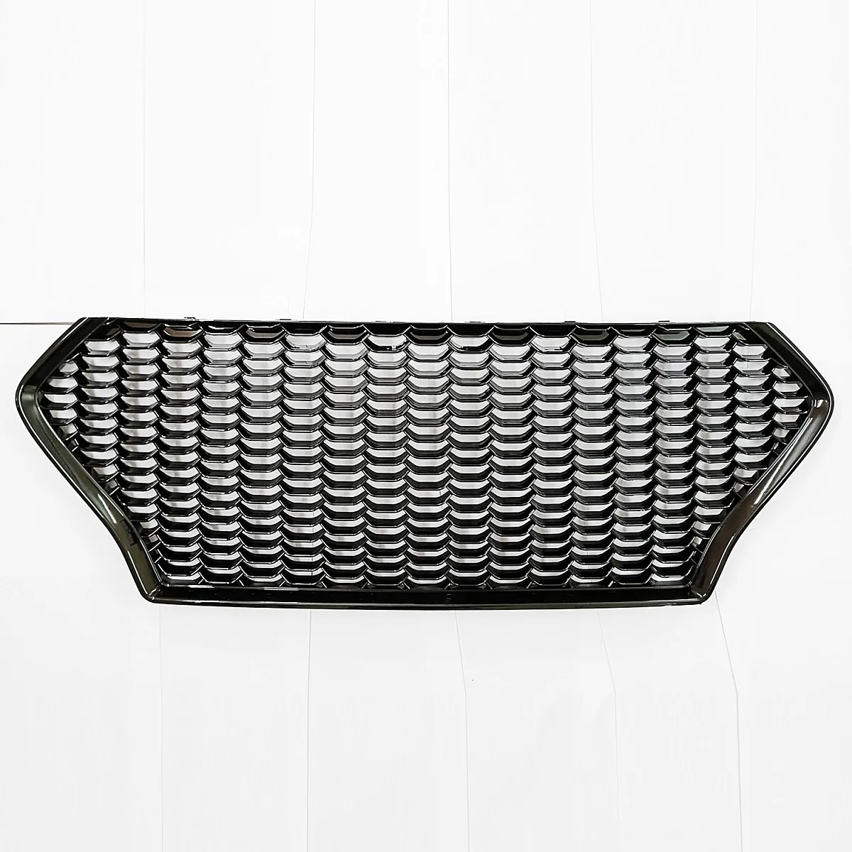 Audi rs-style front grill for hyundai verna 2017–2020